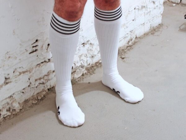 R&amp;Co Football Socks + Stripes 2.0 - White/Black