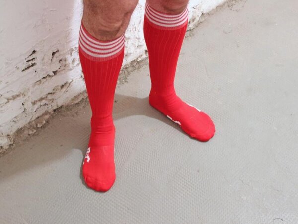 R&Co Football Socks + Stripes 2.0 - Red/White