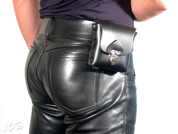 R&Co Leather Belt Pocket S