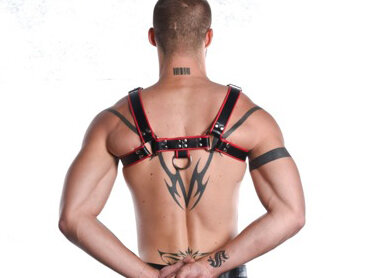 R&Co H-Harness in Soft Leather Black + Piping Red M