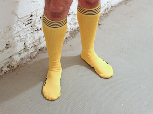 R&amp;Co Football Socks + Stripes - Yellow/Black