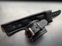 R&amp;Co Lockable Wrist Cuffs Padded Black (pair)