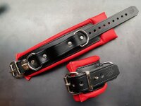 R&Co Lockable Wrist Cuffs Padded Red (pair)