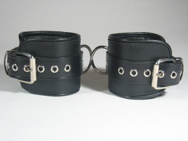 R&amp;Co Ankle Restraints Piping Black