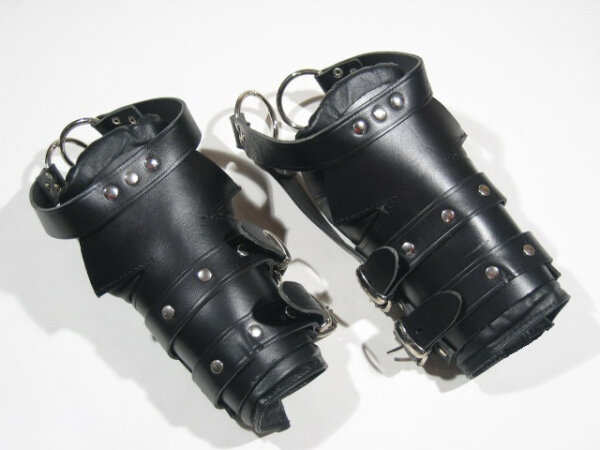 R&Co Padded Foot Suspension Restraints