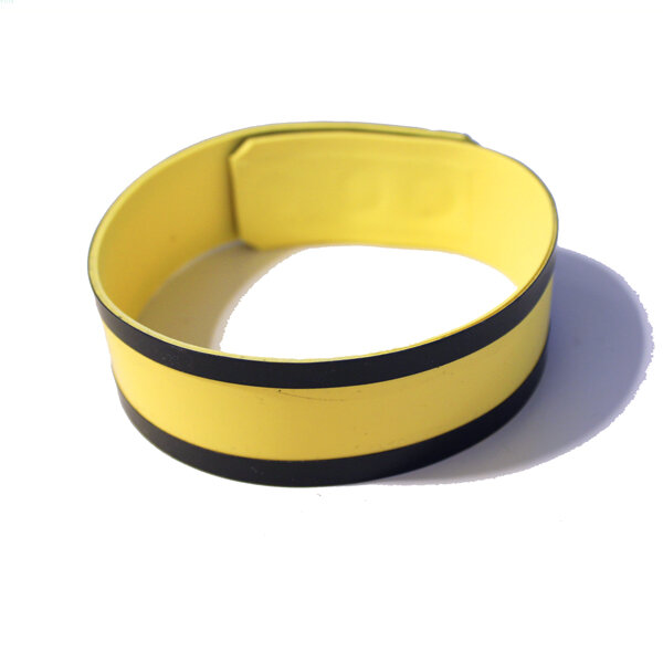 R&Co Rubber Biceps Band in Yellow with Black Trim